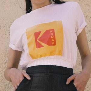 🔻Lama Jouni Kodak Cropped T-Shirt